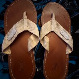 Bass Tan Sandals Comfortable Casual Footwear SIZE 7